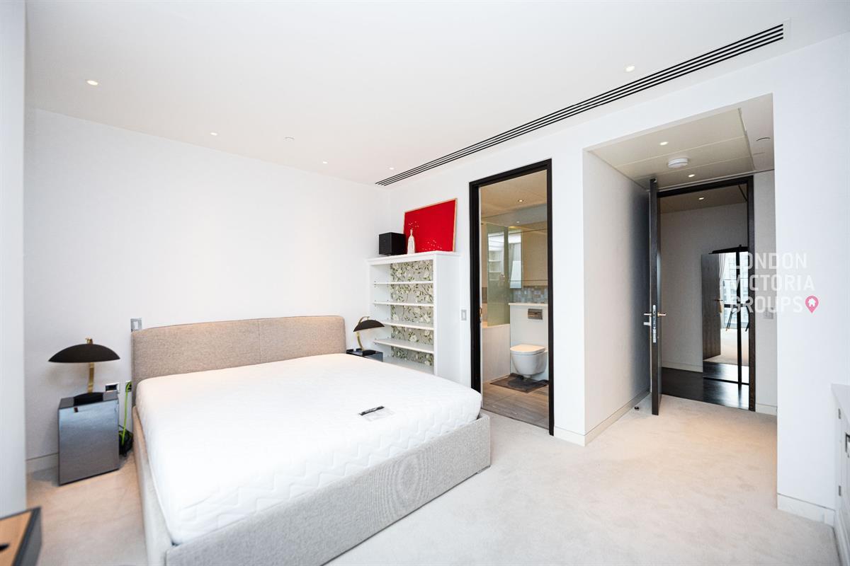 5 Moor Lane, LONDON